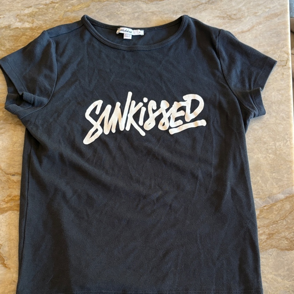 Subdued Navy Sunkissed Graphic Tee